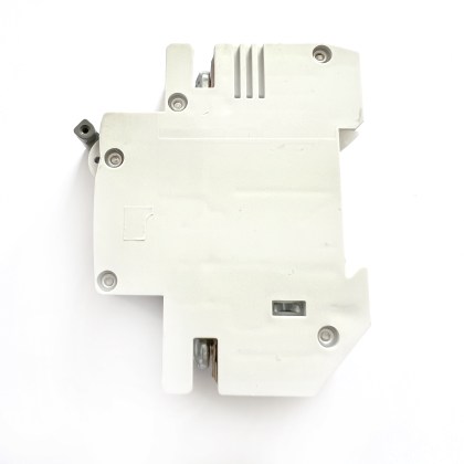 Clipsal TSB-140 B40A B40 40A 40 Amp MCB Circuit Breaker Type B